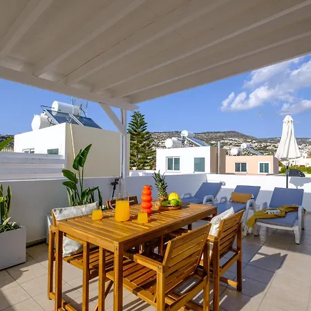 Tariro Townhouse By Nomads