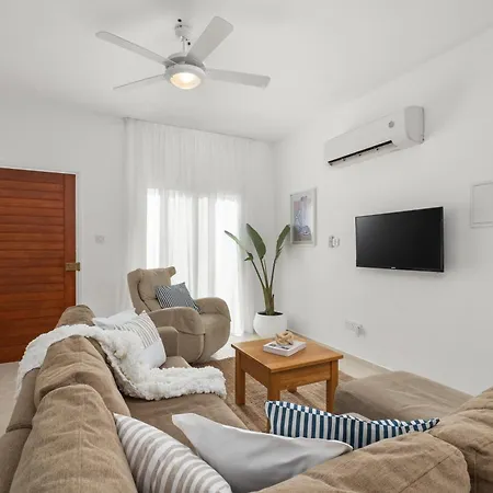 Tariro Townhouse By Nomads Πάφος