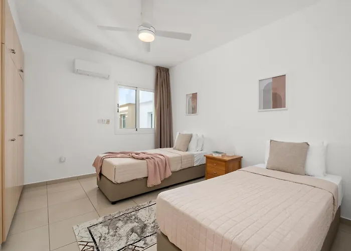 Tariro Townhouse By Nomads * Paphos