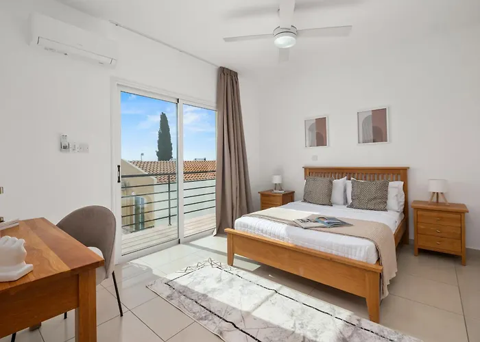 Tariro Townhouse By Nomads Case de vacanță